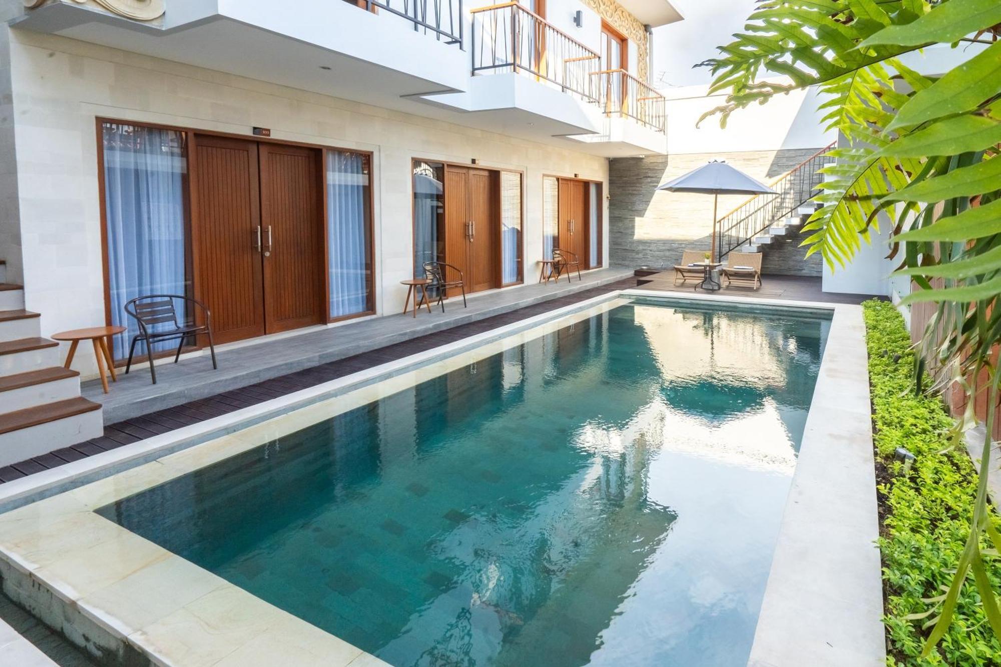 Mahesa Suites Seminyak Buitenkant foto