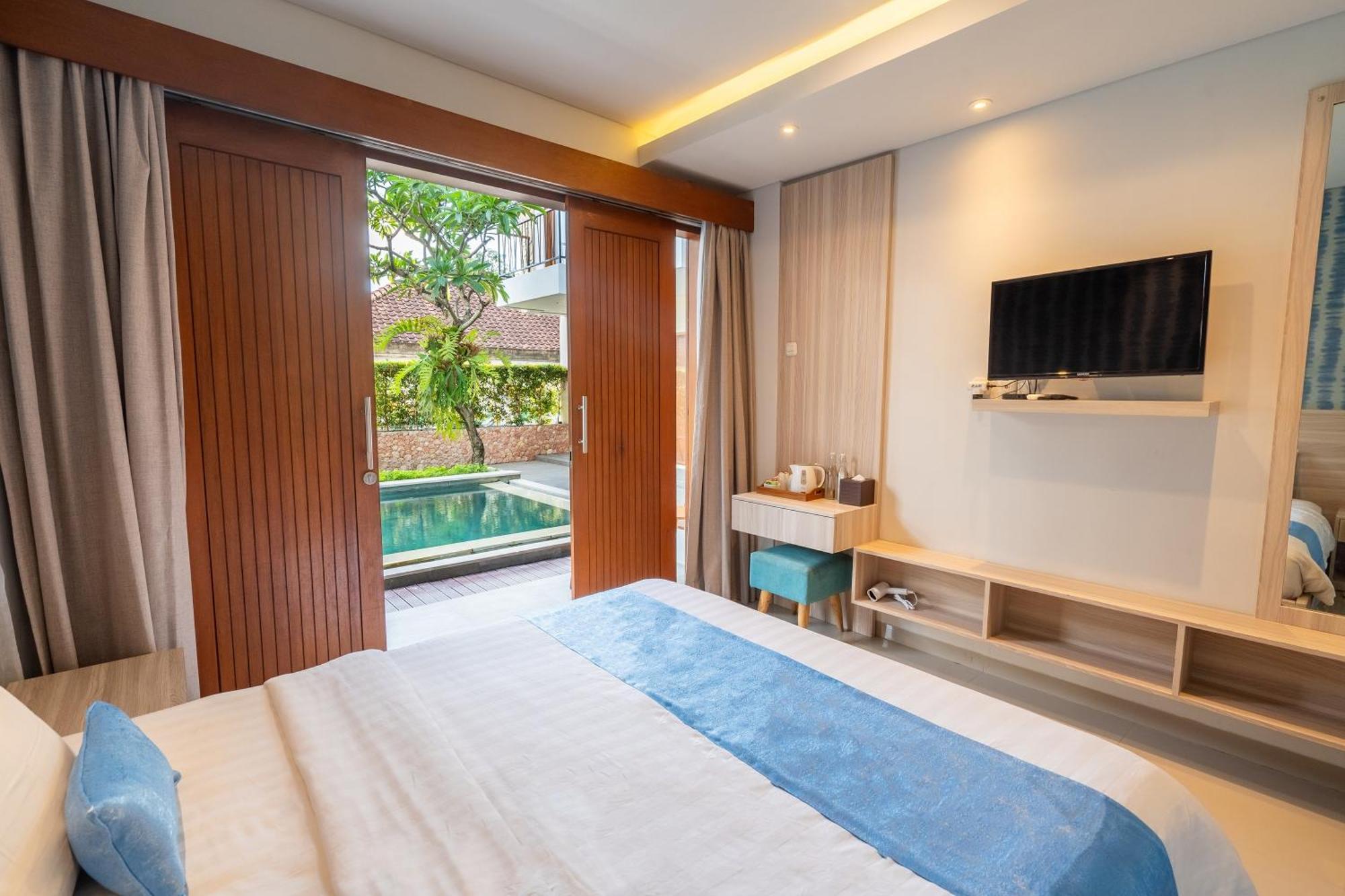 Mahesa Suites Seminyak Buitenkant foto